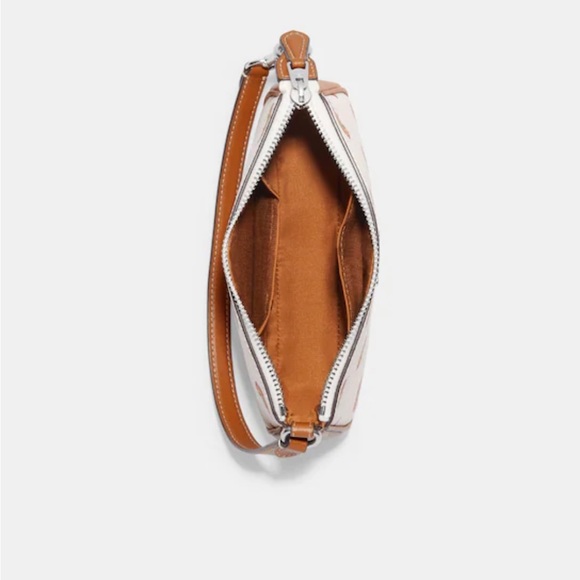 Coach small shoulder bag with Rainbow Print - Picture 4 of 9